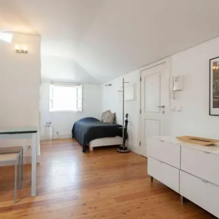 Casas Sao Juliao アパート